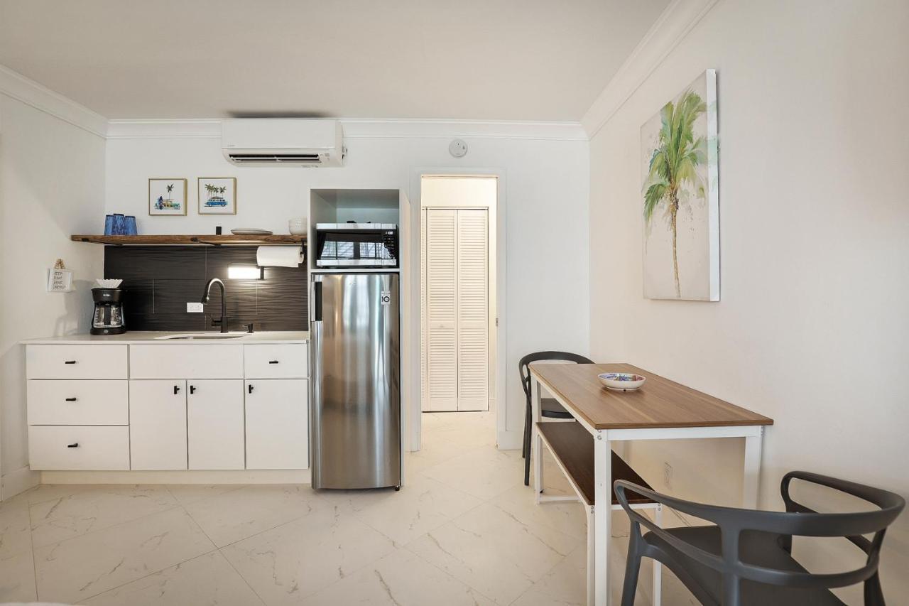 Lauderdale-by-the-Sea La Mer Suites מראה חיצוני תמונה