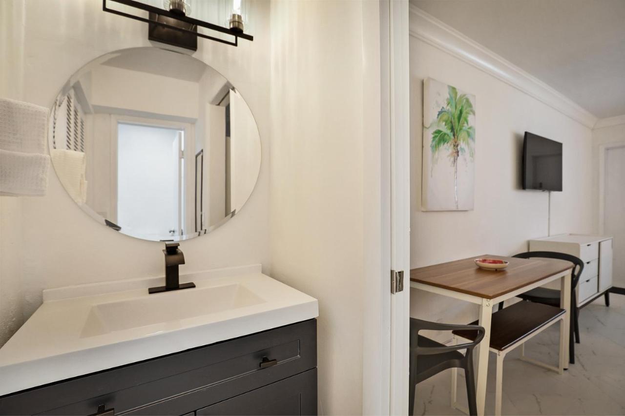 Lauderdale-by-the-Sea La Mer Suites מראה חיצוני תמונה