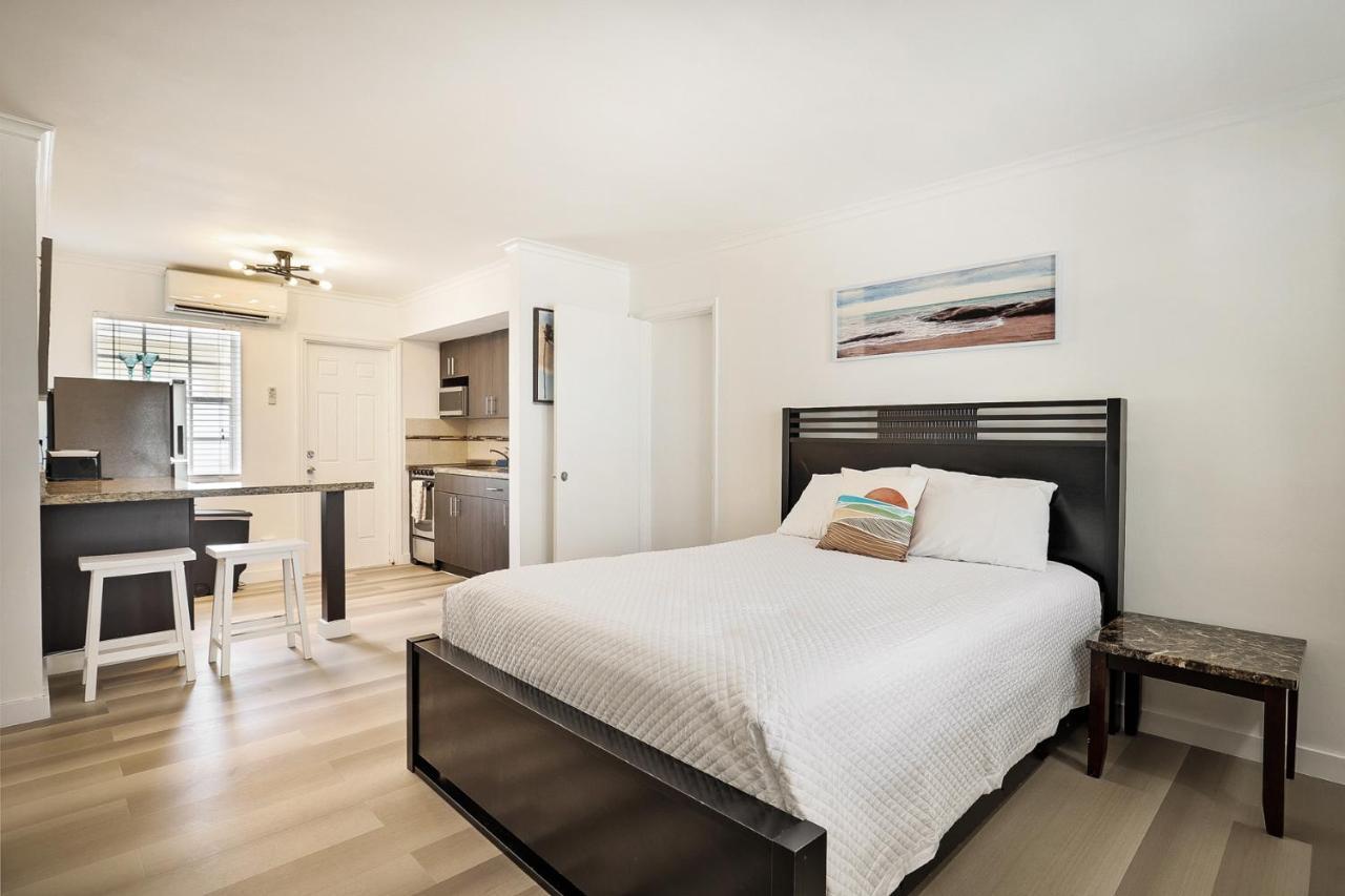 Lauderdale-by-the-Sea La Mer Suites מראה חיצוני תמונה