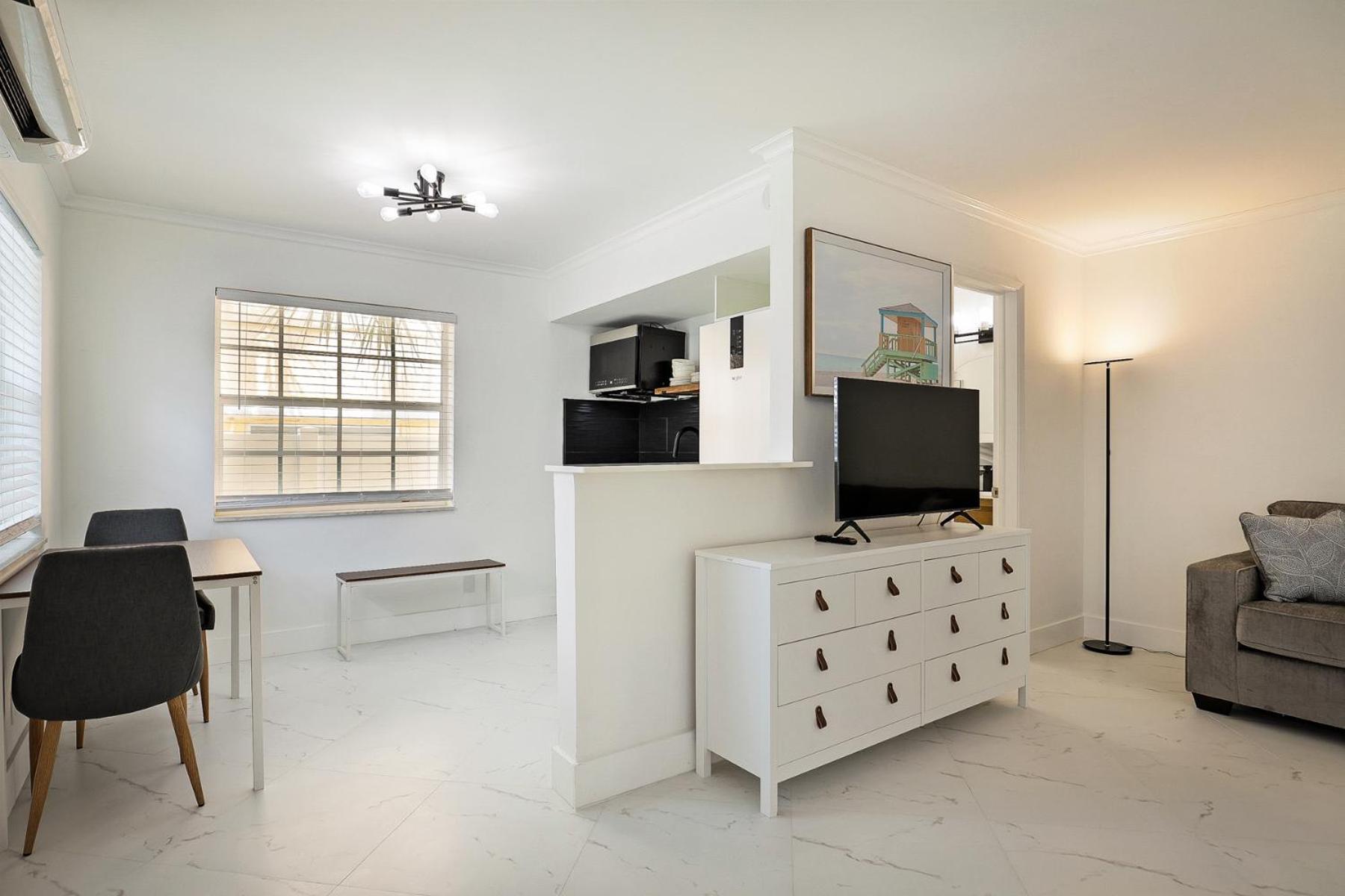 Lauderdale-by-the-Sea La Mer Suites מראה חיצוני תמונה